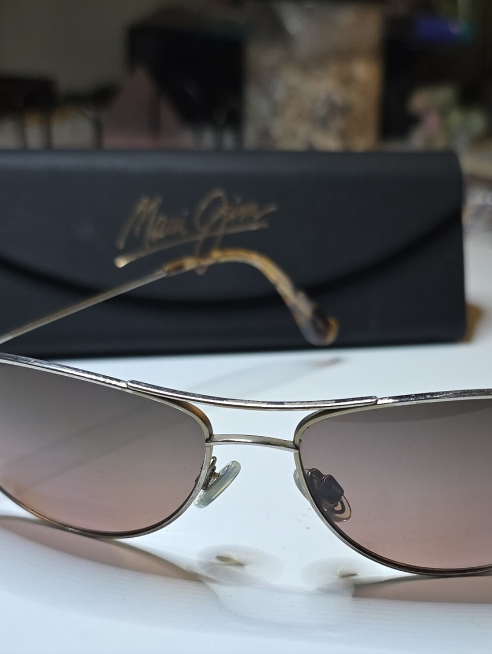 Maui Jim Gold Frame Sunglasses with Pink-Gray Gradient Lenses
